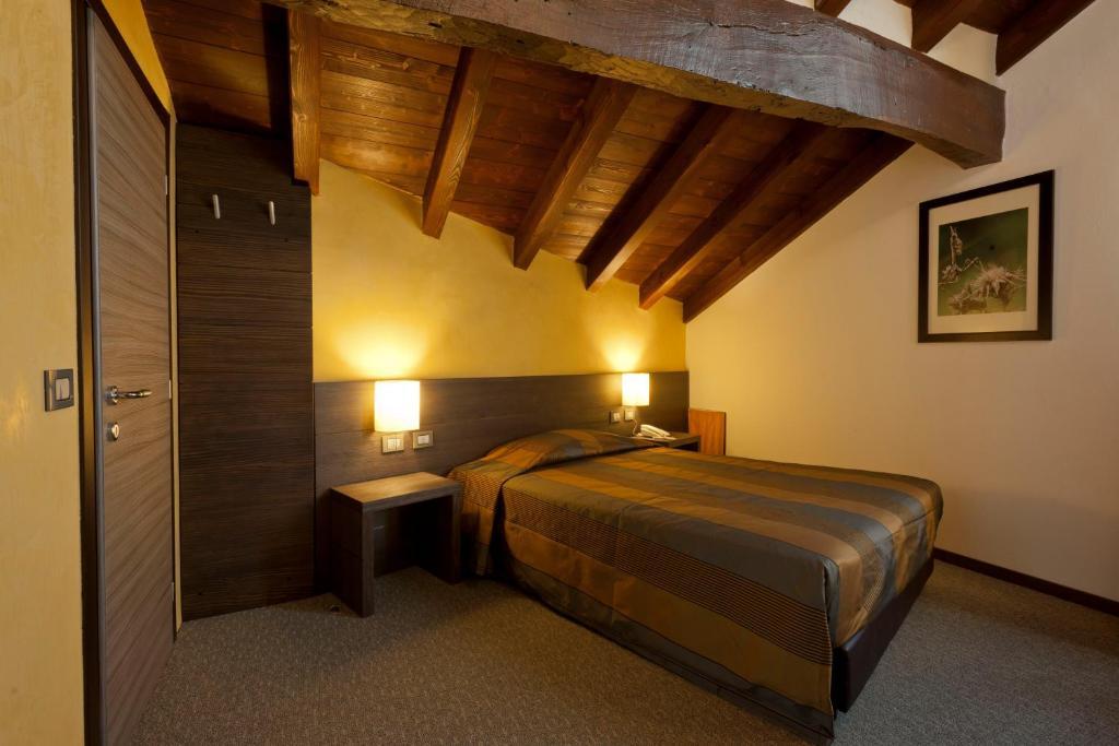 Locanda Sant'Ambrogio Rivalta  Rom bilde